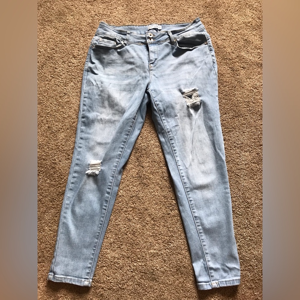 Ripped jeans